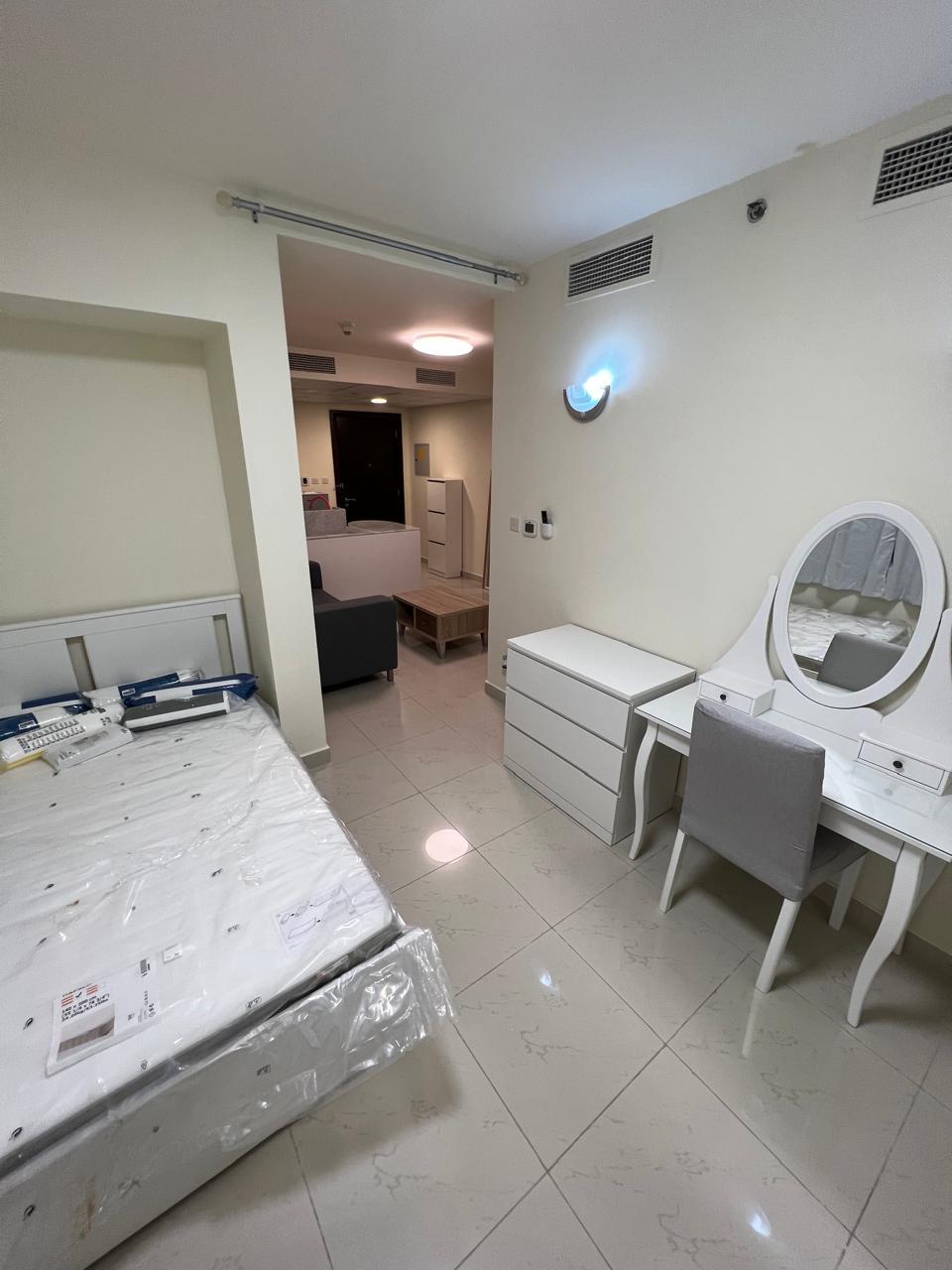 JLT apartment photo 3