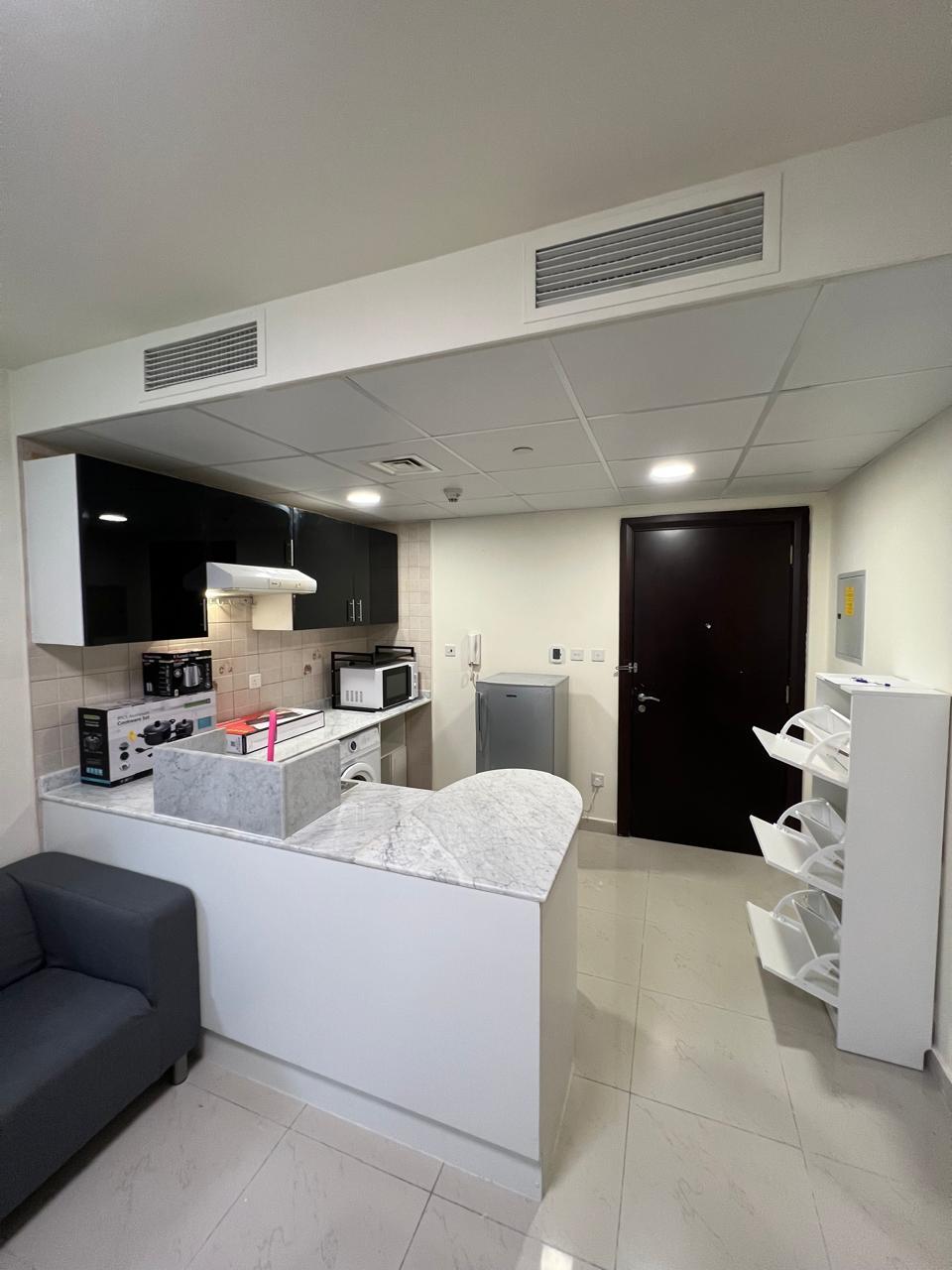 JLT apartment photo 5