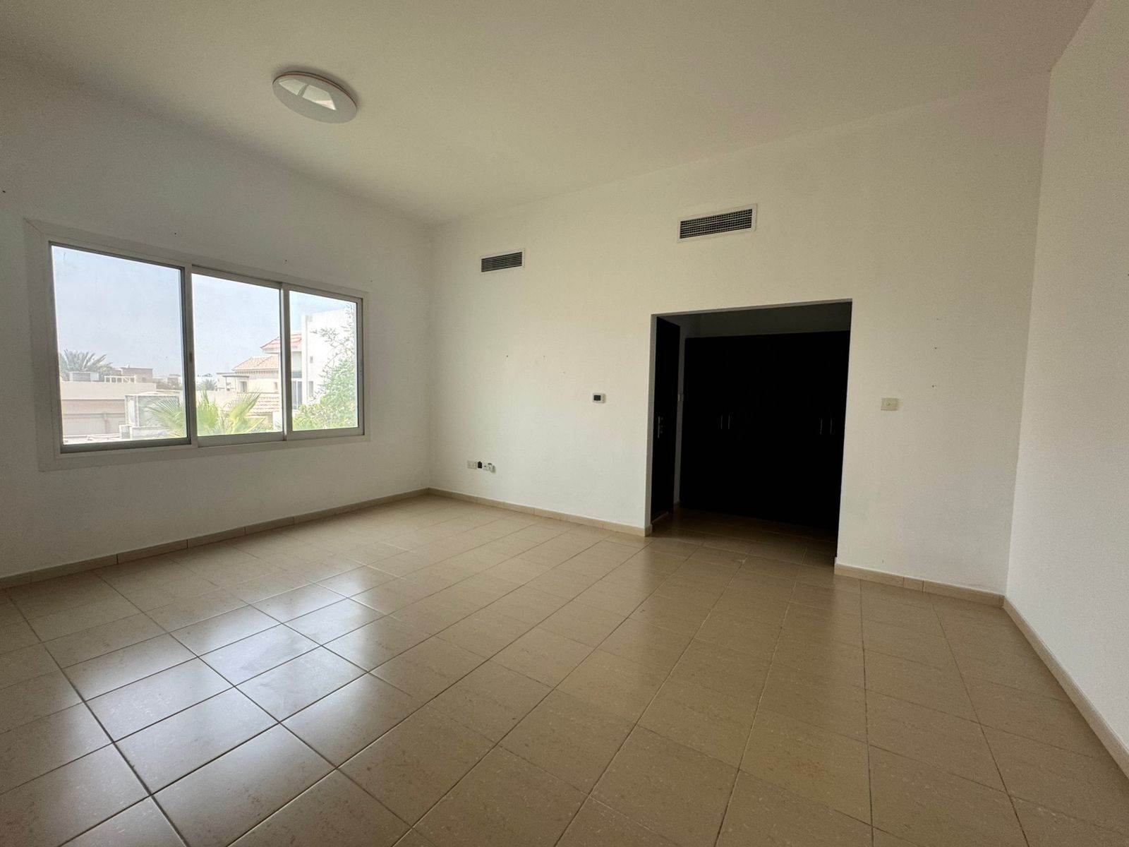 Villa photo 8